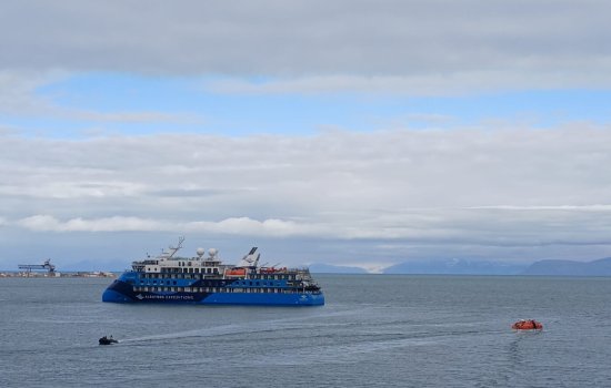Albatros Expeditions, South Shetland Islands