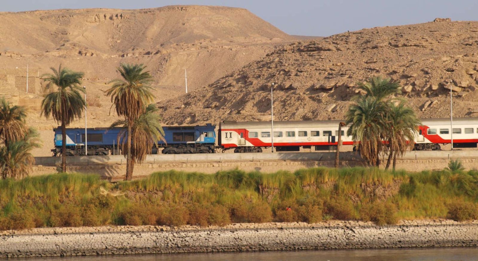 Aswan Train. Egypt Tour. Cairo. Aswan