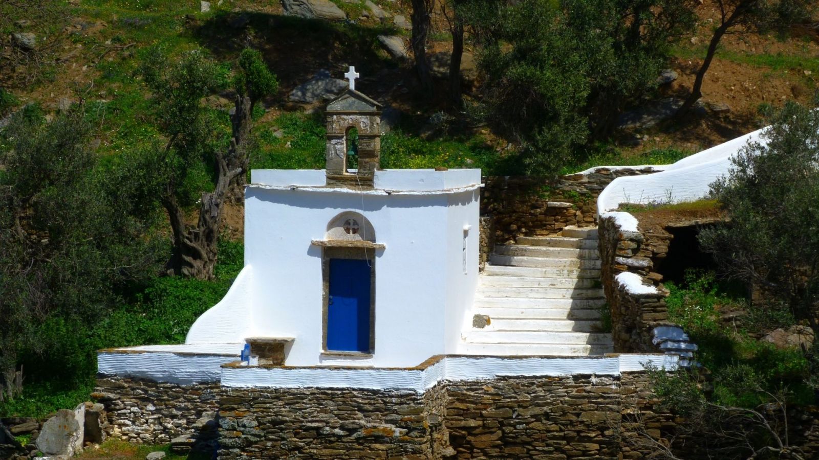 Tinos Island Hopping. Beautiful Churches