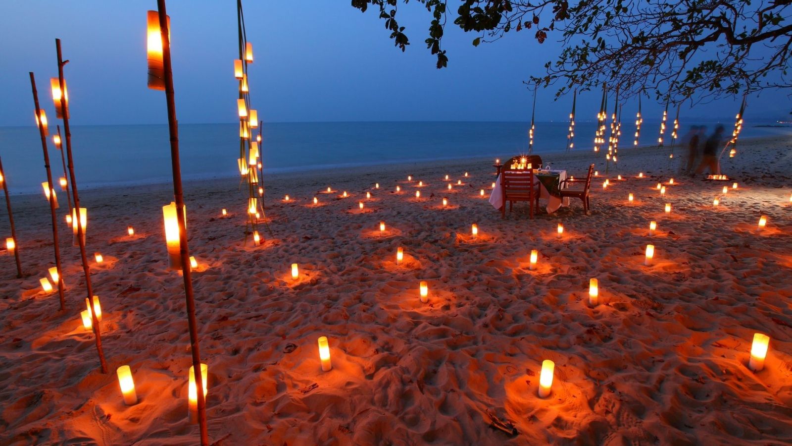 Maldives Candlelit Beach. Romantic