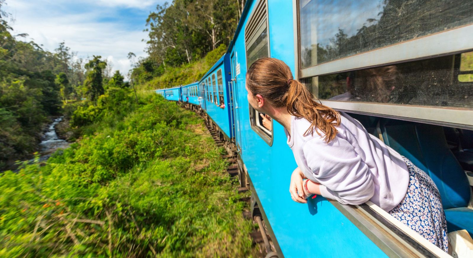 Rail Holidays. Sri Lanka Rail Journey. Sri Lanka Blue Train Holidays